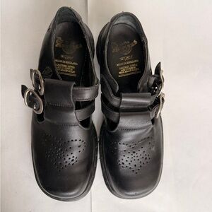 Vintage Dr. Martens Mary Jane Shoes – Made in England – Black Leather – Size 5